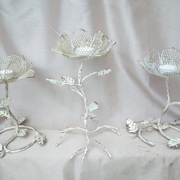 Set of 3 Weathered Rustic Cottage Shabby Chic Metal Flower Votive Candle Holders - Picture 11 of 12